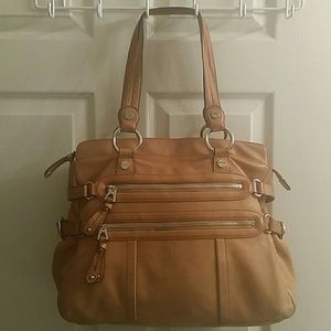 B Makowsky Handbag Tan/Camel